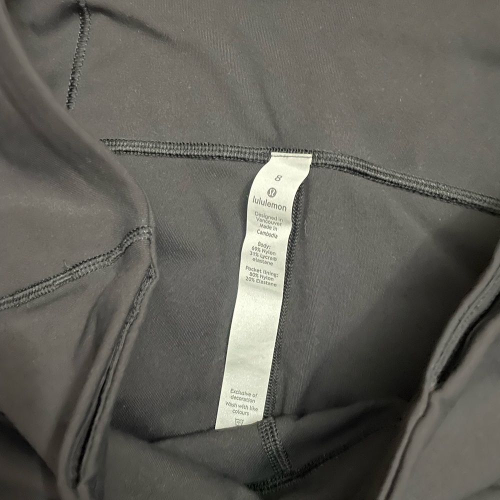 Lululemon Speed Up Crop 23”